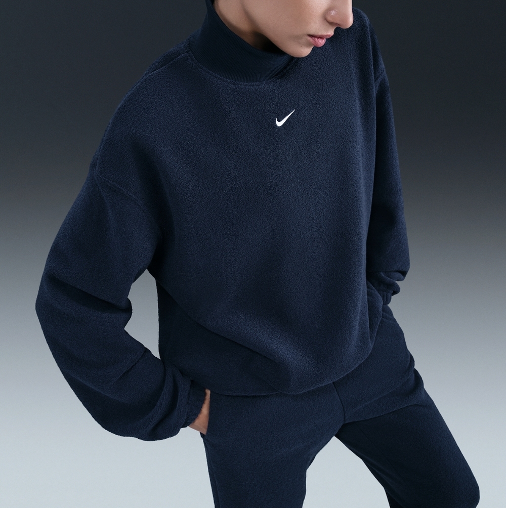 Nike Sportswear Phoenix Plush Women's Cozy Fleece Oversized Mock-Neck Top